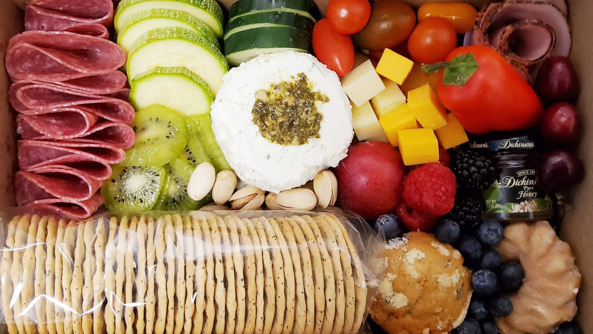 Pretty Charcuterie Picnic for 2